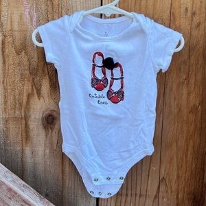 “Twinkle Toes” onesie size 9 months